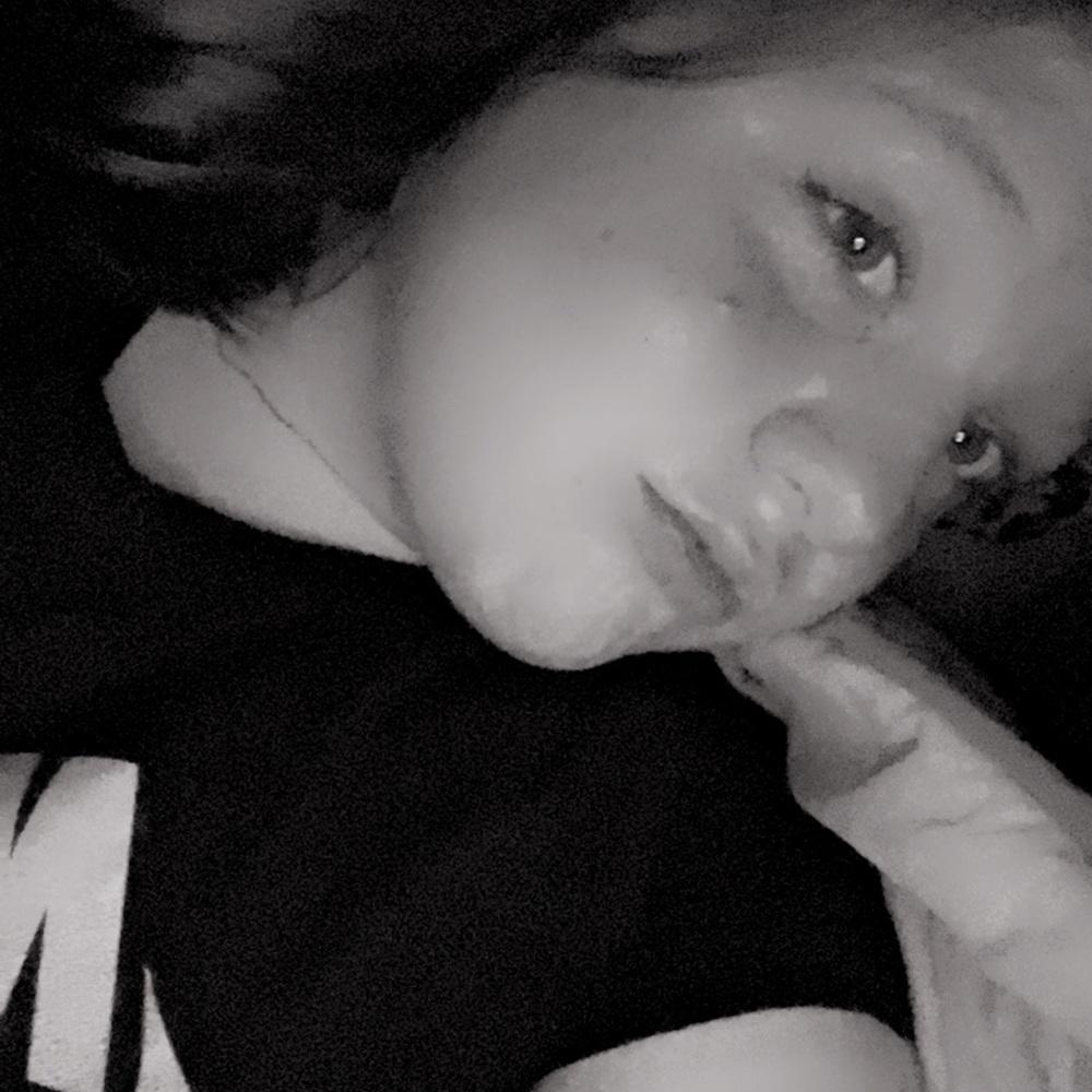 Meet your Posher, Alyssa